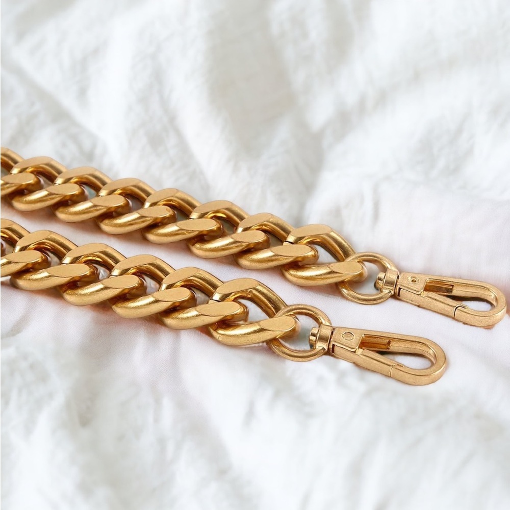 Antique Gold Shoulder Curb Chain Purse Strap Replacement 25” - Picture 2 of 4